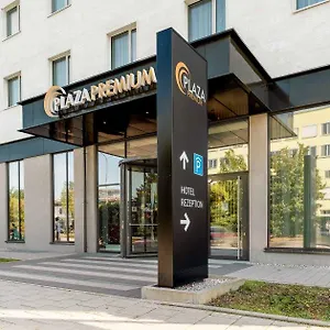 Отель Plaza Premium
