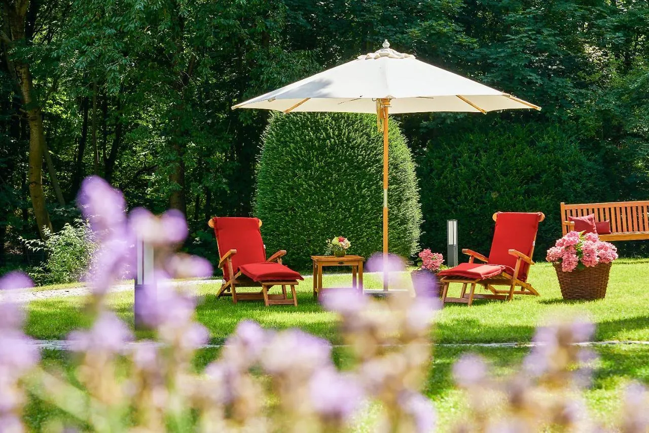 Отель Parkhotel Rothof Мюнхен