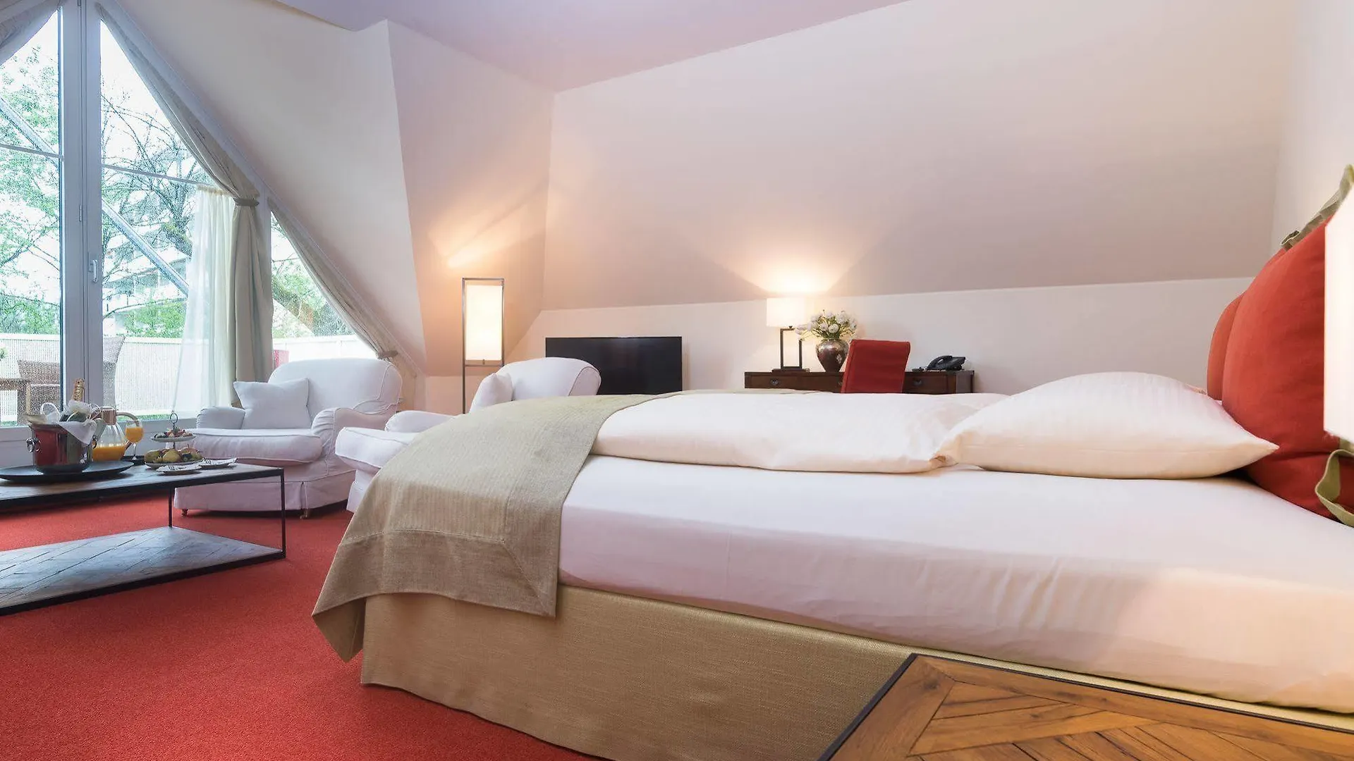 Parkhotel Rothof Munich 4*,